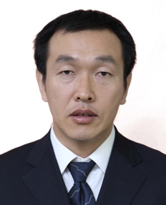 郑雄(信息管理)